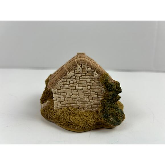 Lilliput Lane Magilligans 1989 Irish Collection Retired Cottage Figurine- loose - Picture 4 of 6